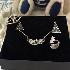 Elegant Sterling Silver Jewelry Set for Women